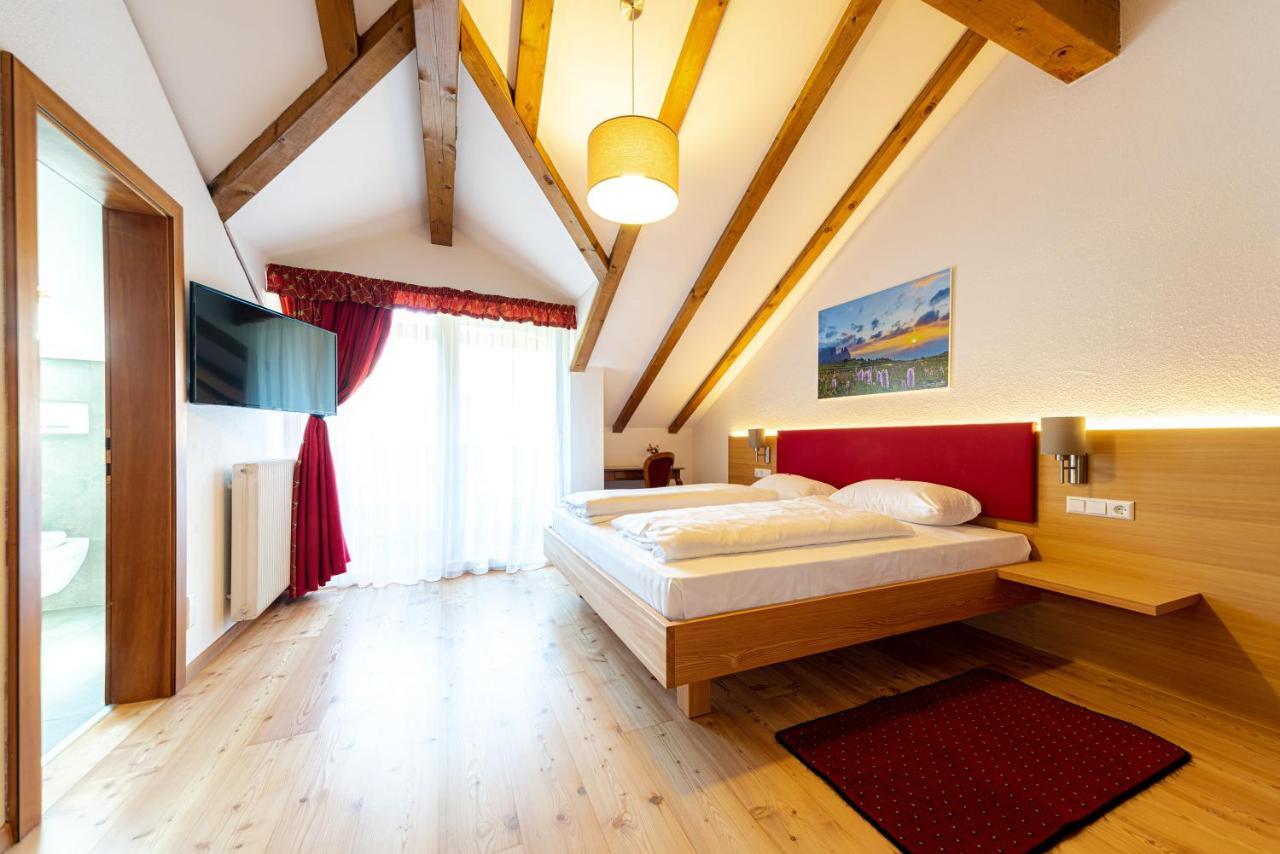 Hotel Ristorante Lewald Bolzano Esterno foto