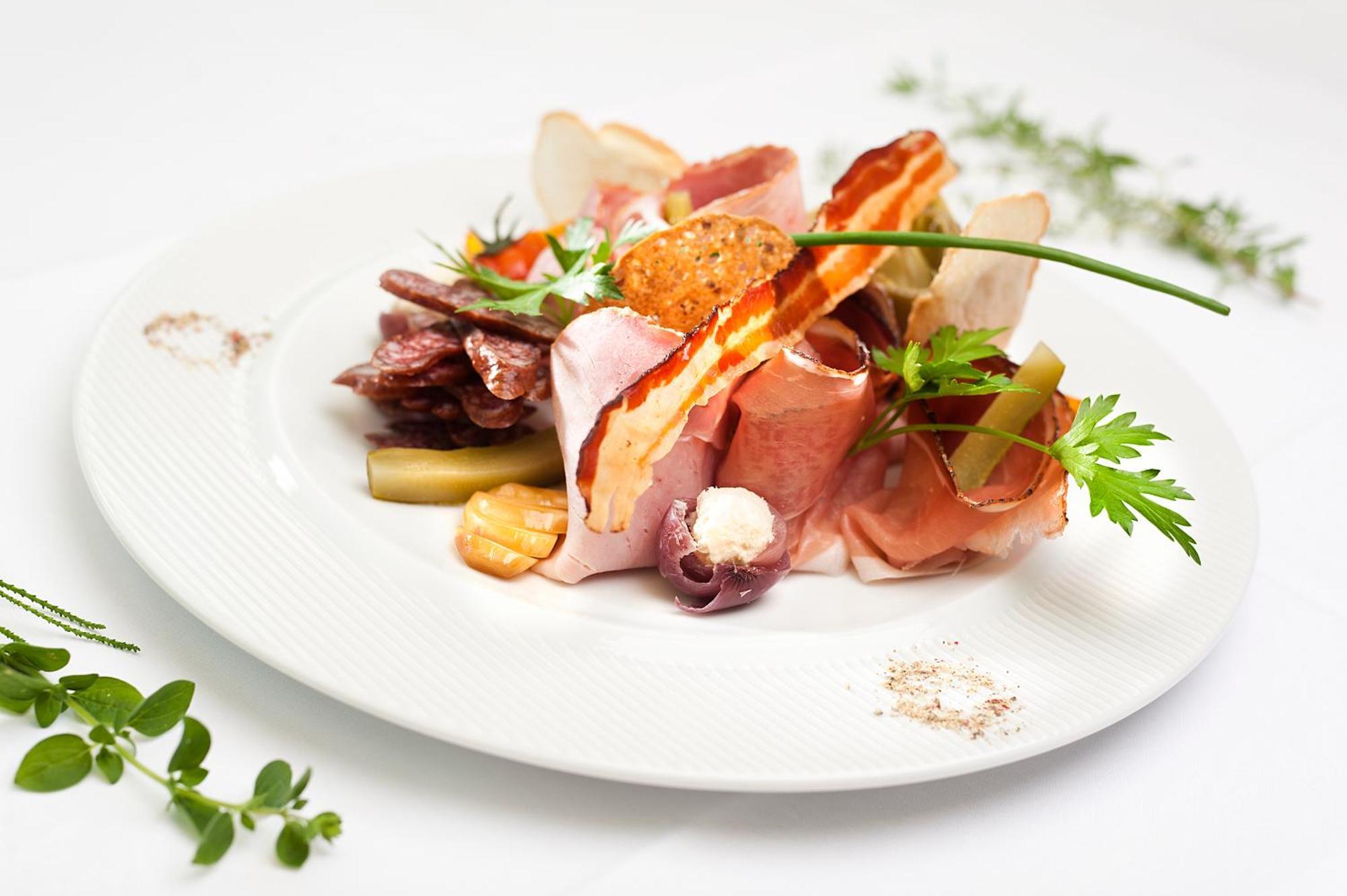 Hotel Ristorante Lewald Bolzano Esterno foto