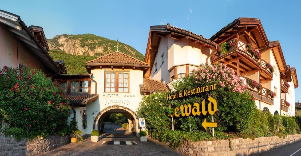 Hotel Ristorante Lewald Bolzano Esterno foto